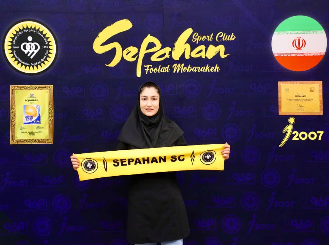 جوانان با استعداد آکادمی هندبال بانوان سپاهان، فصلی دیگر در خانه طلاییپوشان