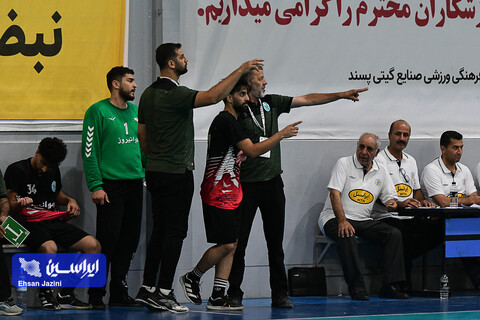 هندبال سپاهان - پرواز