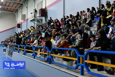 هندبال سپاهان - پرواز