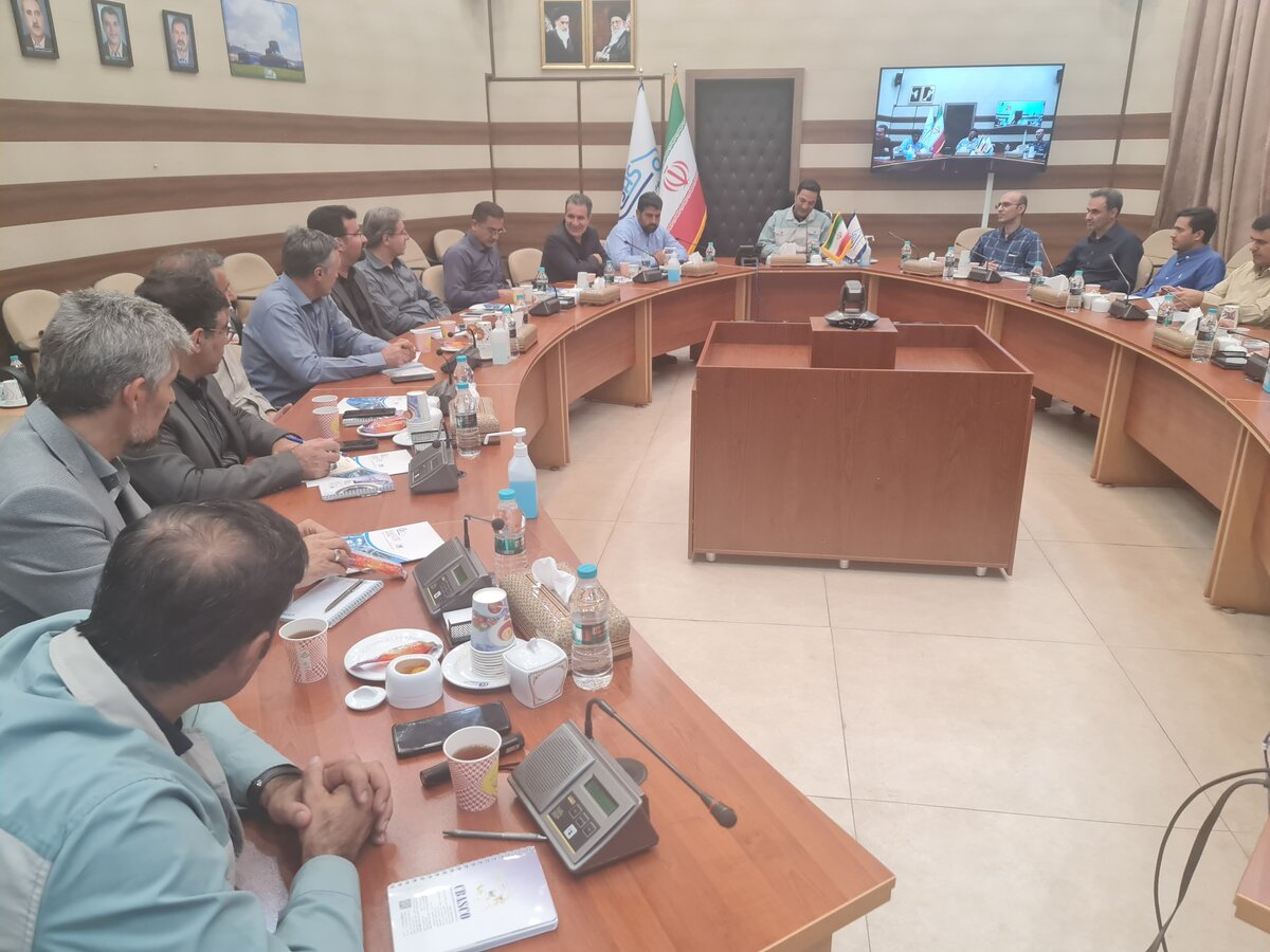 گسترش همافزایی و توسعه همکاری میان دانشگاه اصفهان و شرکت ورق خودرو چهارمحالوبختیاری