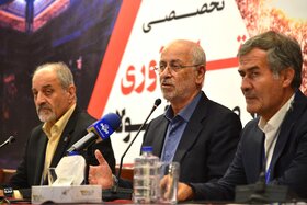 اولین همایش تابآوری در صنعت فولاد (2)