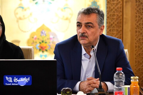 افتتاح اولین نمایشگاه تخصصی انرژی‌های نو و تجدیدپذیر اصفهان