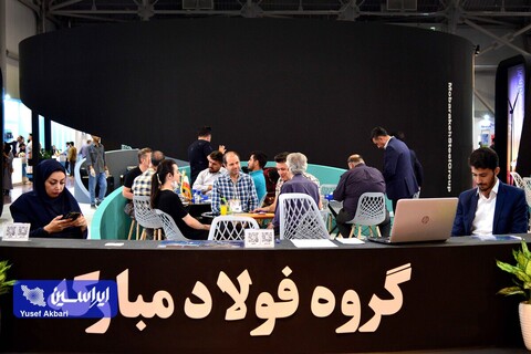 غرفه گروه فولاد مبارکه در دومین روز از اولین نمایشگاه تخصصی انرژی‌های نو و تجدیدپذیر اصفهان