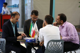 غرفه گروه فولاد مبارکه در سومین روز از اولین نمایشگاه تخصصی انرژی‌های نو و تجدیدپذیر اصفهان