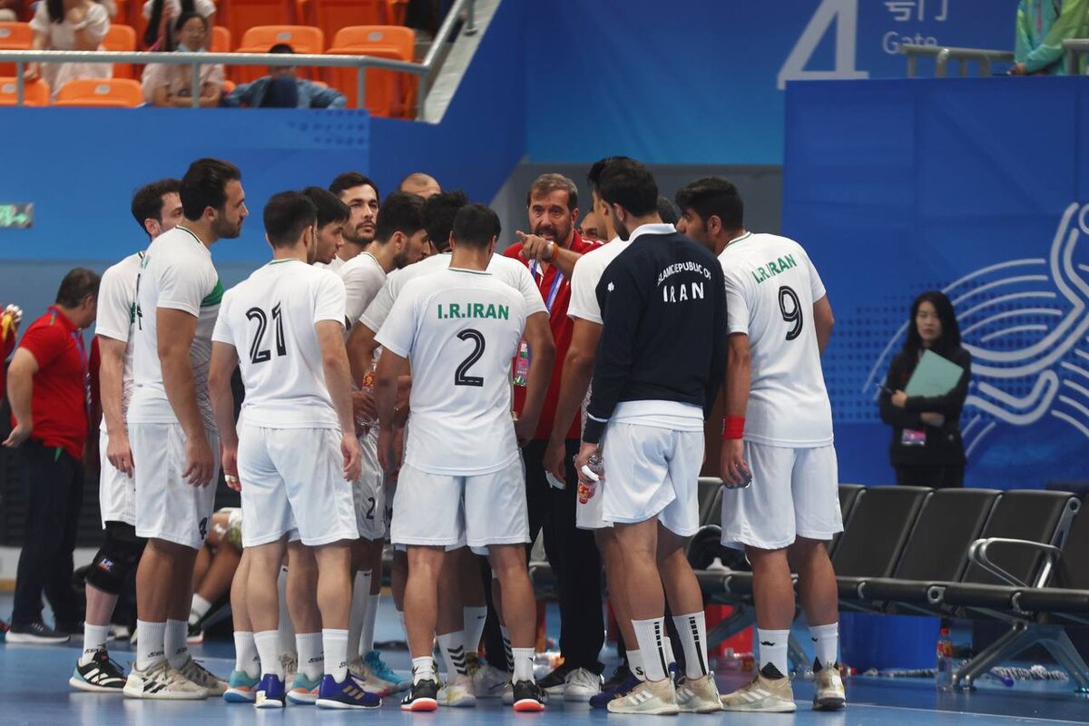 هندبال ایران به مرحله حذفی بازیهای آسیایی رسید