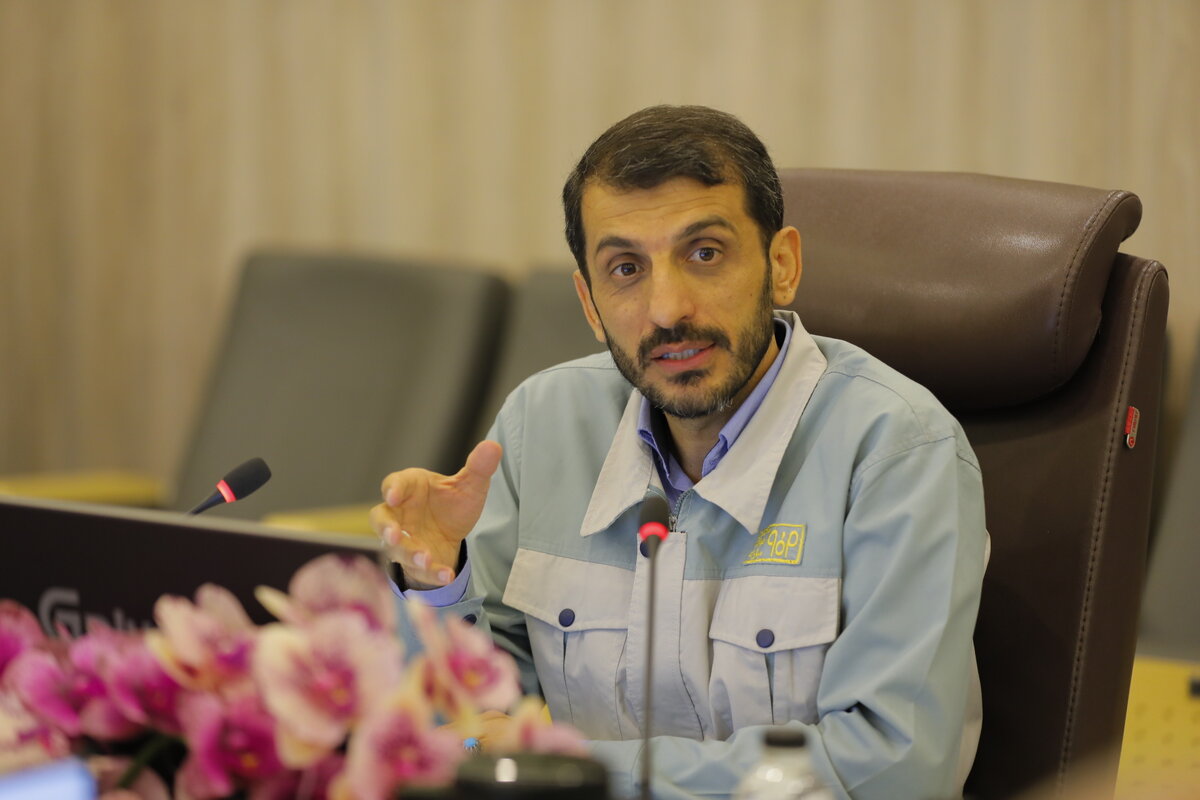 کسب نخستین نشان پنج‌ستاره تعالی پایداری، مهر تأییدی بر حرکت فولاد مبارکه در مسیر فولاد سبز