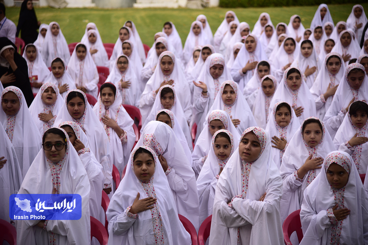 برگزاری مراسم جشن تکلیف دختران کارکنان فولاد مبارکه