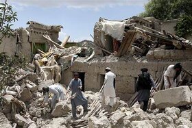 ارسال ۱۱ تریلی حامل کمک‌های مردمی‌ برای کمک به زلزله‌ افغانستان