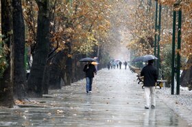 بارش رگبار پراکنده باران در برخی از مناطق اصفهان