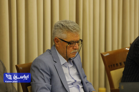 نشست هم اندیشی فولادمبارکه با مراکز خدماتی