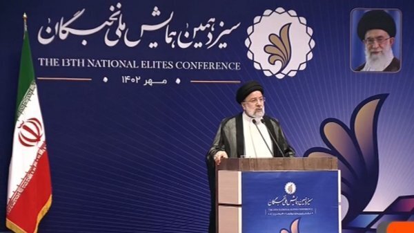 نخبگی باید در جهت حل مسئله و پیشرفت کشور باشد