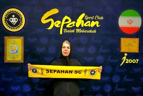 هدایت طلاییها در دست پرافتخارترین بانوی والیبال ایران والیبال سپاهان