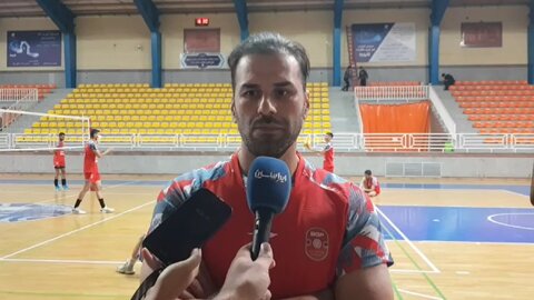 در لیگ والیبال هیچ مسابقه‌ای آسان نیست/ امسال بازیکنان بهتری جذب گیتی‌پسند شده‌اند