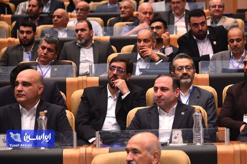 آئین افتتاحیه سمپوزیوم فولاد 402