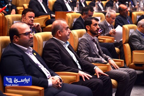 آئین افتتاحیه سمپوزیوم فولاد 402