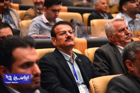 آئین افتتاحیه سمپوزیوم فولاد 402
