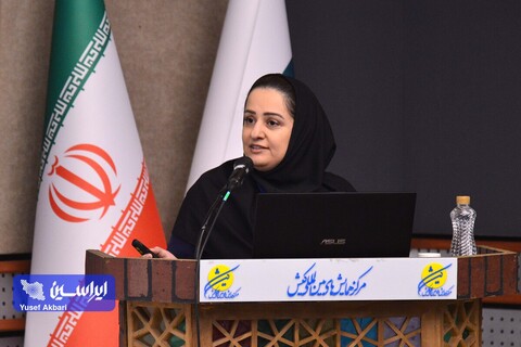 دومین روز از سمپوزیوم فولاد 402