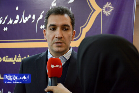 حامد حسین ولی بیک مدیرعامل هلدینگ آتیه فولاد نقش جهان