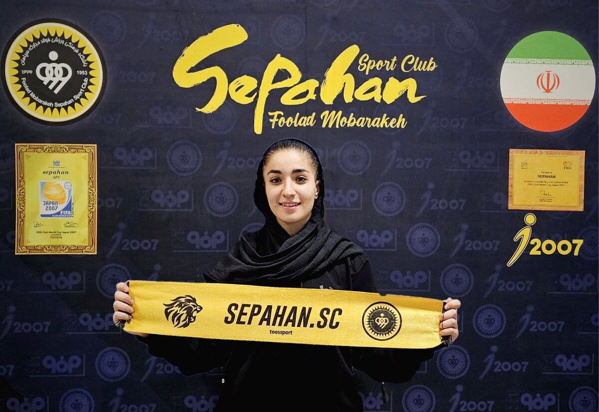 ۲ جوان آیندهدار والیبال نصفجهان با سپاهان ادامه میدهند