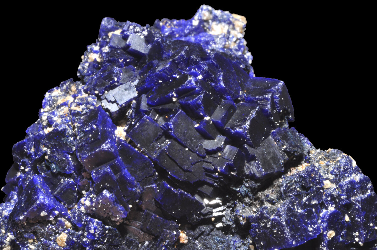 آزوریت، سنگی به رنگ لاجورد