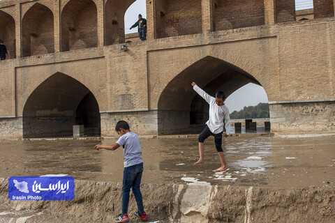 زاینده رود؛ مطالبهای که شرط زندگی در اصفهان را یدک میکشد بازگشایی زاینده رود
