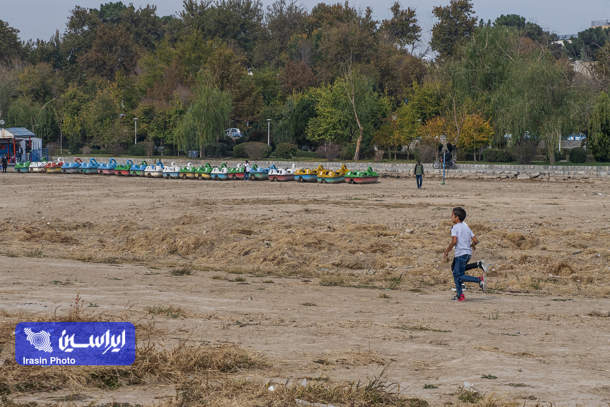 زاینده رود؛ مطالبهای که شرط زندگی در اصفهان را یدک میکشد