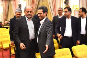 نشست صمیمانه بازار سرمایه، نهادهای مالی و صندوقهای سرمایهگذاری و فعالان اقتصادی استان اصفهان