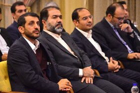 نشست صمیمانه بازار سرمایه، نهادهای مالی و صندوقهای سرمایهگذاری و فعالان اقتصادی استان اصفهان