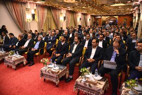 نشست صمیمانه فعالان بازار سرمایه، نهادهای مالی و صندوق‌های سرمایه‌گذاری و فعالان اقتصادی استان اصفهان