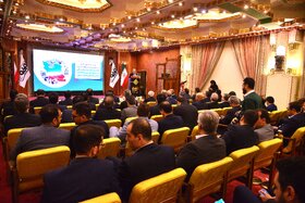 نشست صمیمانه بازار سرمایه، نهادهای مالی و صندوقهای سرمایهگذاری و فعالان اقتصادی استان اصفهان