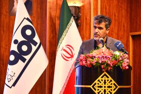 نشست صمیمانه بازار سرمایه، نهادهای مالی و صندوقهای سرمایهگذاری و فعالان اقتصادی استان اصفهان