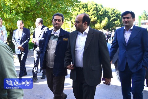 نشست صمیمانه فعالان بازار سرمایه با مدیران فولاد مبارکه