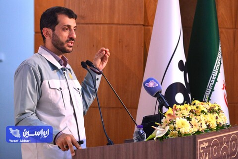 نشست صمیمانه فعالان بازار سرمایه با مدیران فولاد مبارکه