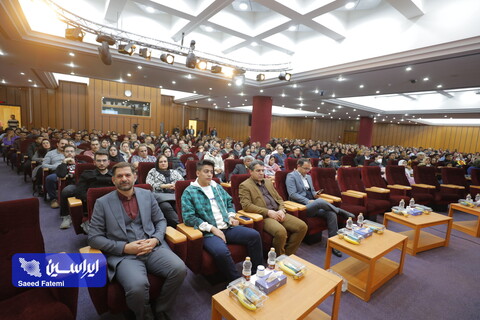 مراسم تقدیر از برگزیدگان کنکور سراسری سال ۱۴۰۲
