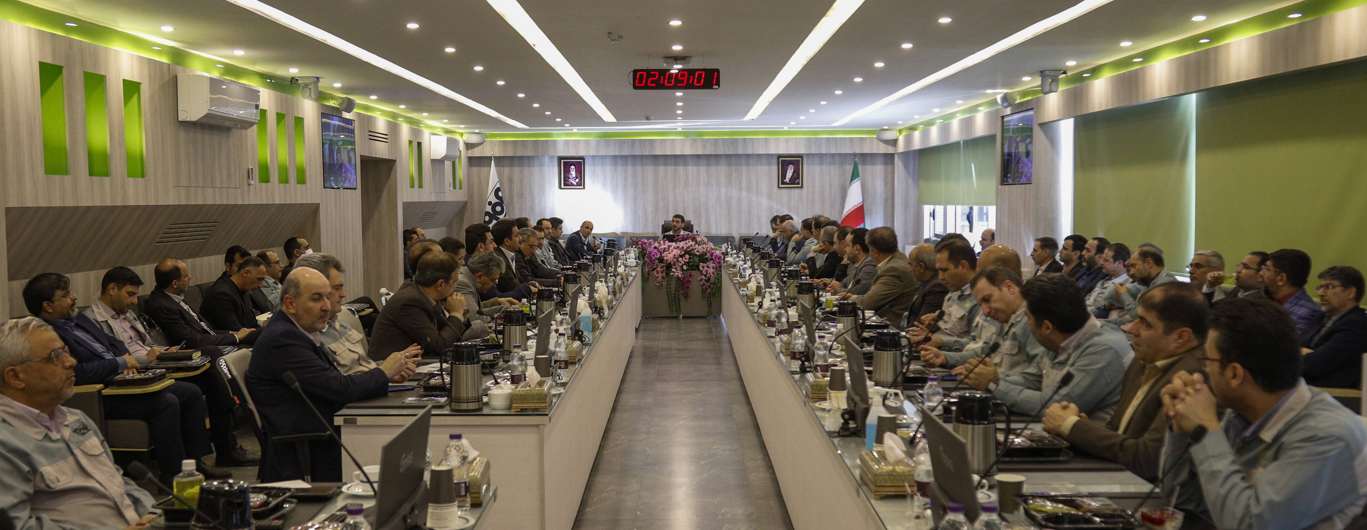 تمدید گواهینامه ۹ استاندارد مدیریتی در فولاد مبارکه