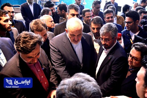 بازدید وزیر صمت و معاون علمی ریاست جمهوری از پروژه‌های شرکت‌های دانش‌بنیان با سرمایه‌گذاری خطرپذیر فولاد مبارکه