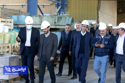 بازدید مدیرعامل و معاونین شرکت فولاد مبارکه از شرکت تولیدی و خدمات صنایع نسوز توکا