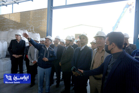 بازدید مدیرعامل و معاونین شرکت فولاد مبارکه از شرکت تولیدی و خدمات صنایع نسوز توکا