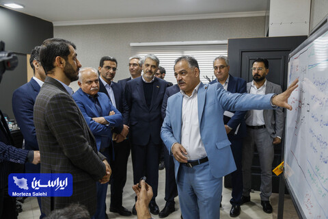 بازدید مدیرعامل و معاونین شرکت فولاد مبارکه از شرکت تولیدی و خدمات صنایع نسوز توکا