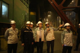 بازدید رئیس کمیسیون صنایع و معادن مجلس از خطوط تولید و تکمیل طرح های توسعه شرکت فولاد مبارکه