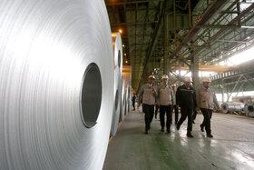 بازدید رئیس کمیسیون صنایع و معادن مجلس از خطوط تولید و تکمیل طرح های توسعه شرکت فولاد مبارکه