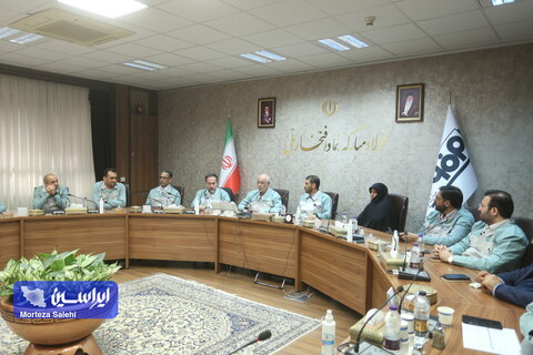بازدید رئیس کمیسیون صنایع و معادن مجلس از خطوط تولید و تکمیل طرح های توسعه شرکت فولاد مبارکه