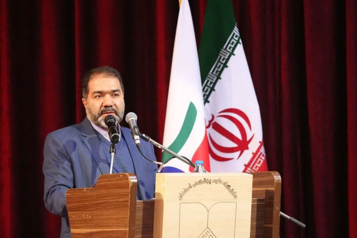 گمشده تشکل‌های دانشجویی نگاه آرمانخواهانه مبتنی بر تاریخ است