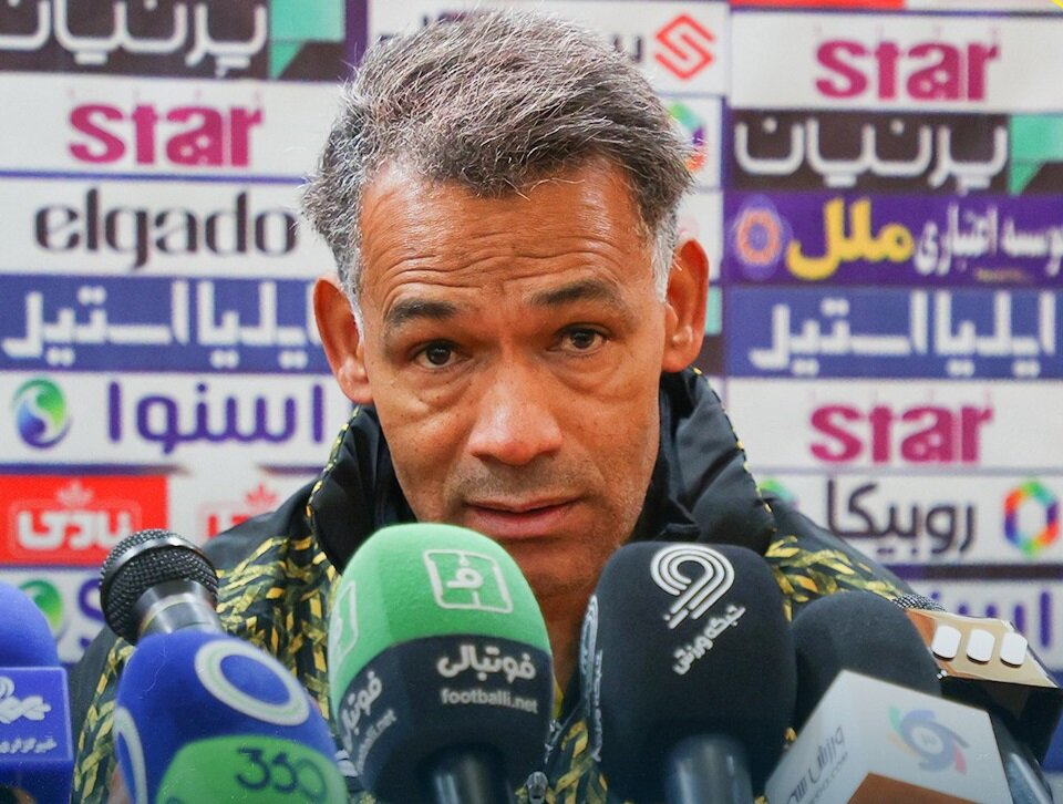 مورایس: من مقصر شکست سپاهان هستم