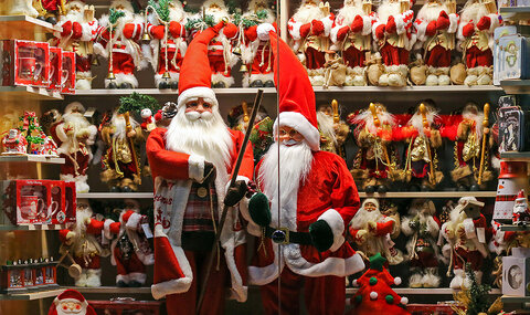 هدیه سال نومیلادی به مددجویان اقلیت های دینی کمیته امداد اصفهان  بازار  اقلام کریسمس