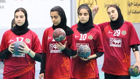 طلاییپوشان از سد نماینده البرز گذشتند هندبال بانوان