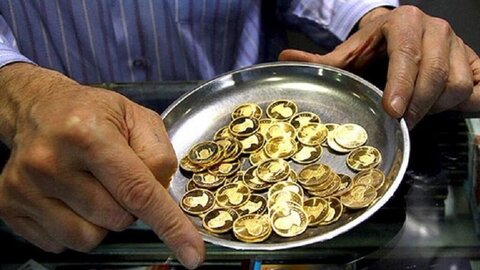کاهش قیمت سکه در بازار طلای تهران سکه