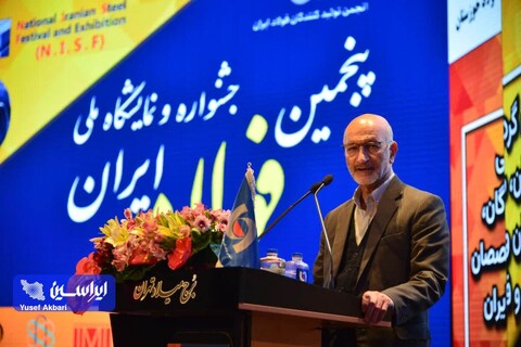 پیگیری مقرراتزدایی برای افزایش راندمان در صنایع فولادی/انرژی نقطه بحرانی صنایع کشور است موثقی نیا