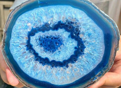 عقیق آبی؛ هزار لایه رنگ  عقیق آبی