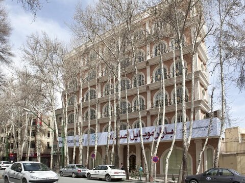 اجاره میلیاردی مغازه در بازار موبایل خیابان فردوسی خیابان فردوسی